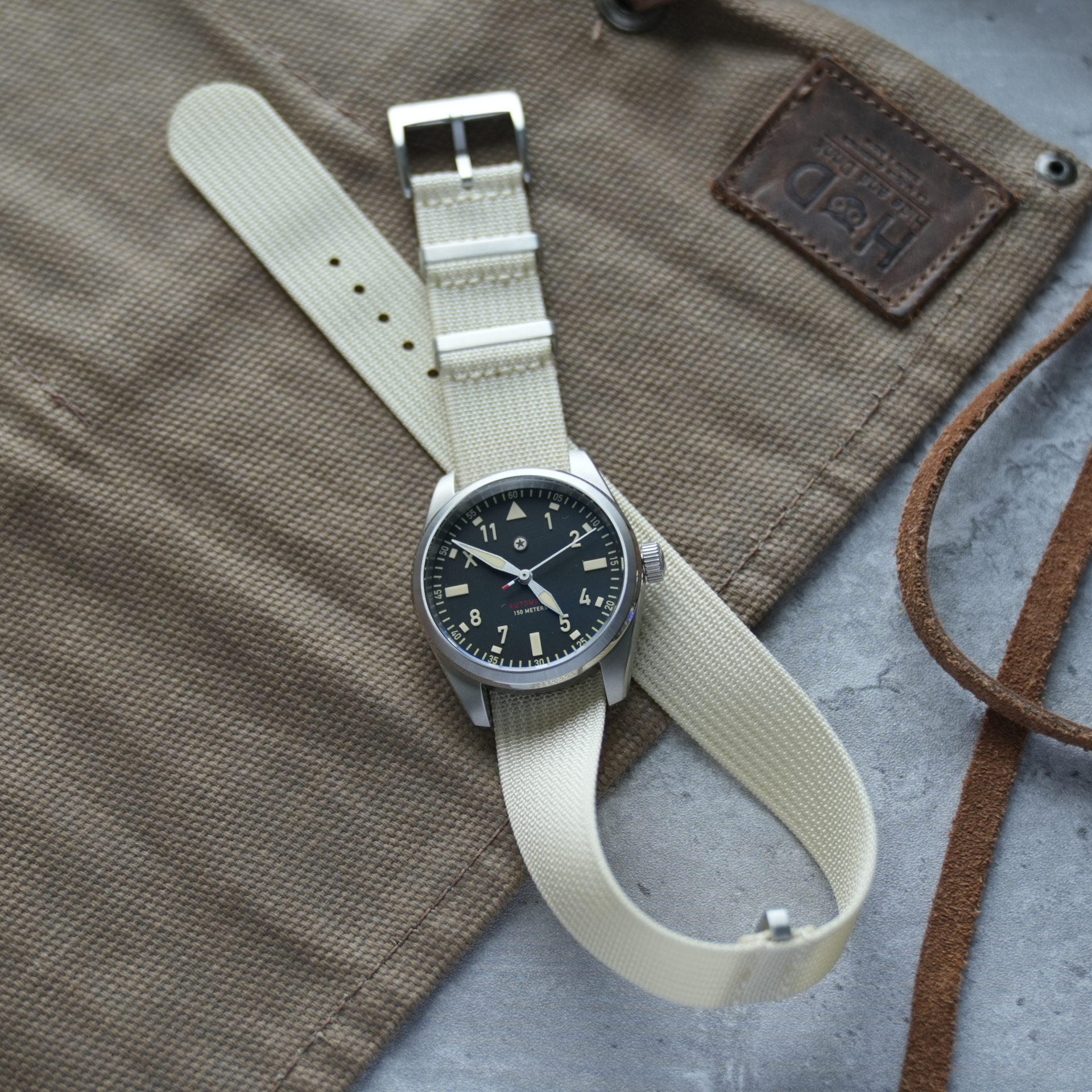 cream1.png?v=1750469880&width=1920